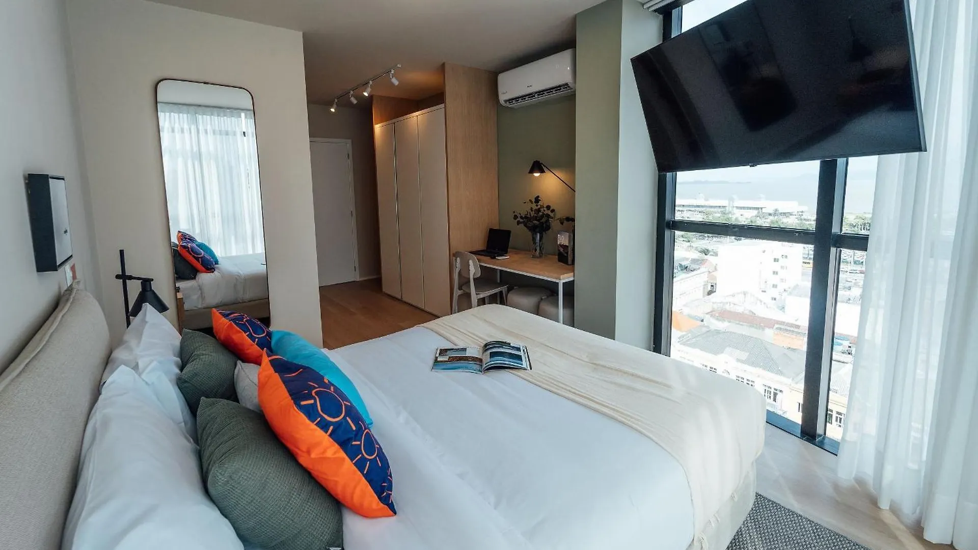 Apartment Fuji By Xtay - Apartamentos Completos No Centro De Floripa, Perto Da Beira-Mar Florianópolis